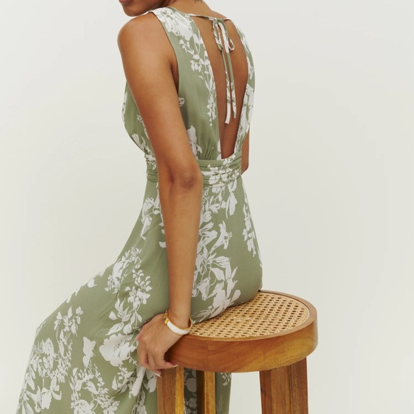 Reformation Rosalind Dress - Picture 2 of 7